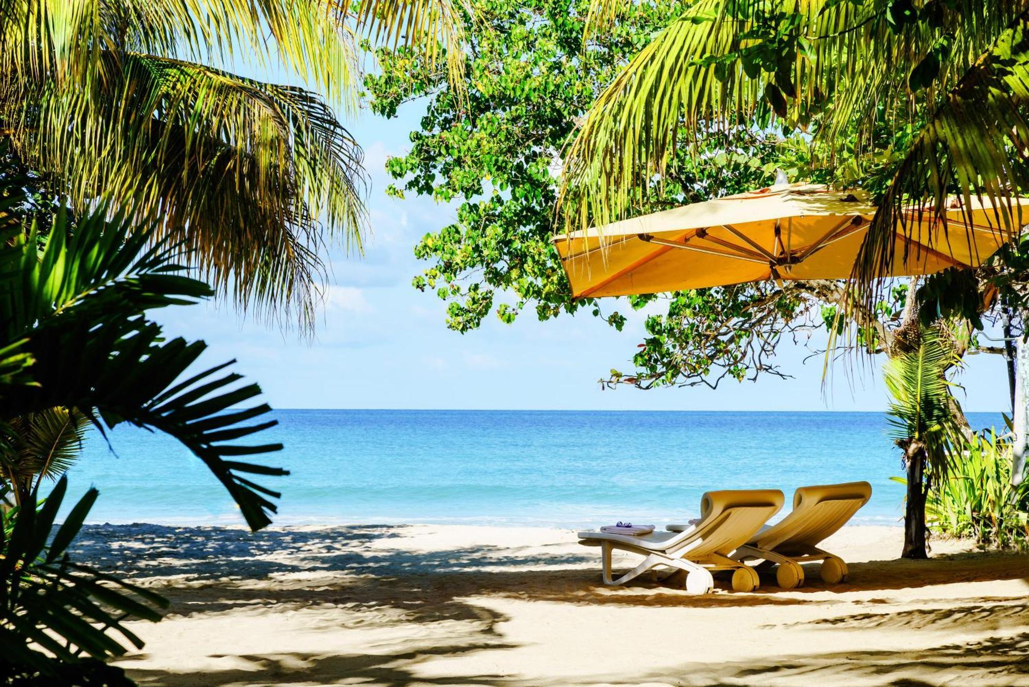 Отель Idle Awhile Beach Негрил Экстерьер фото